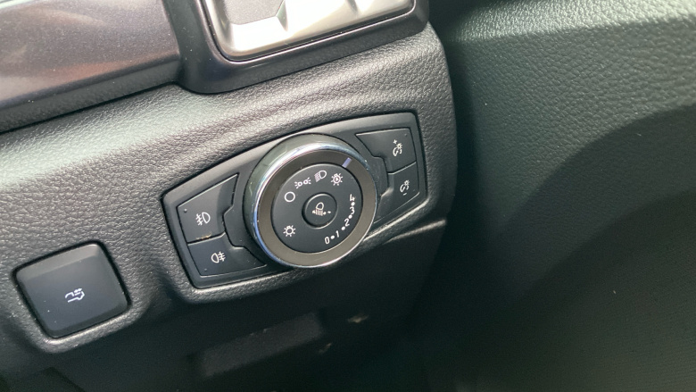 Ford Ranger Diesel Pick Up Double Cab Wildtrak 2.0 EcoBlue 213 Auto